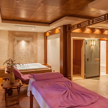 Sunrise Park & Spa